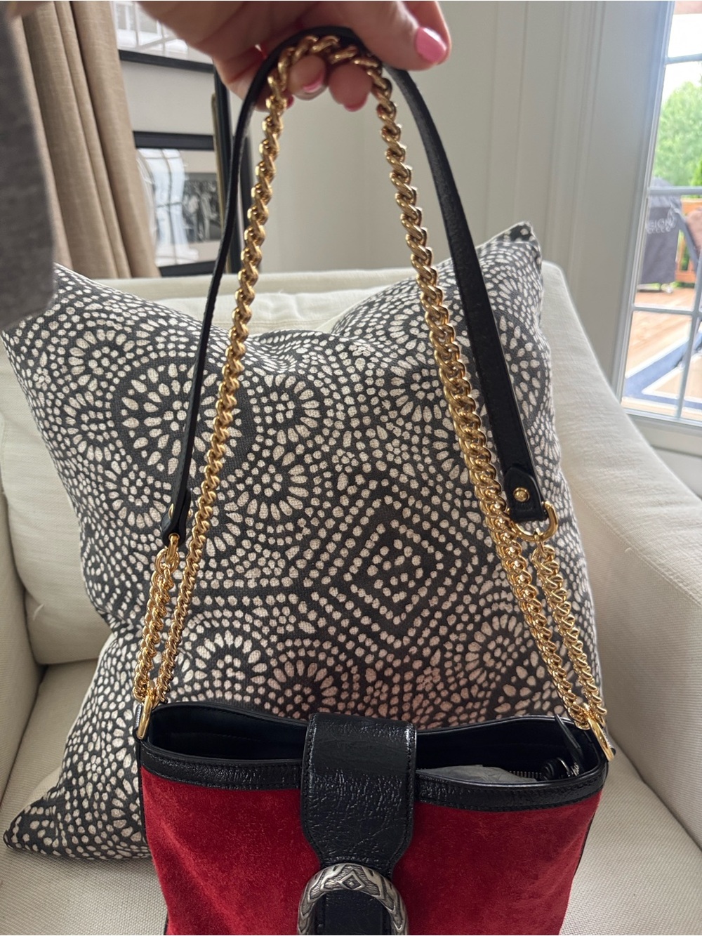 GUCCI Red Suede Medium Dionysus Bucket Bag - Picture 9 of 13